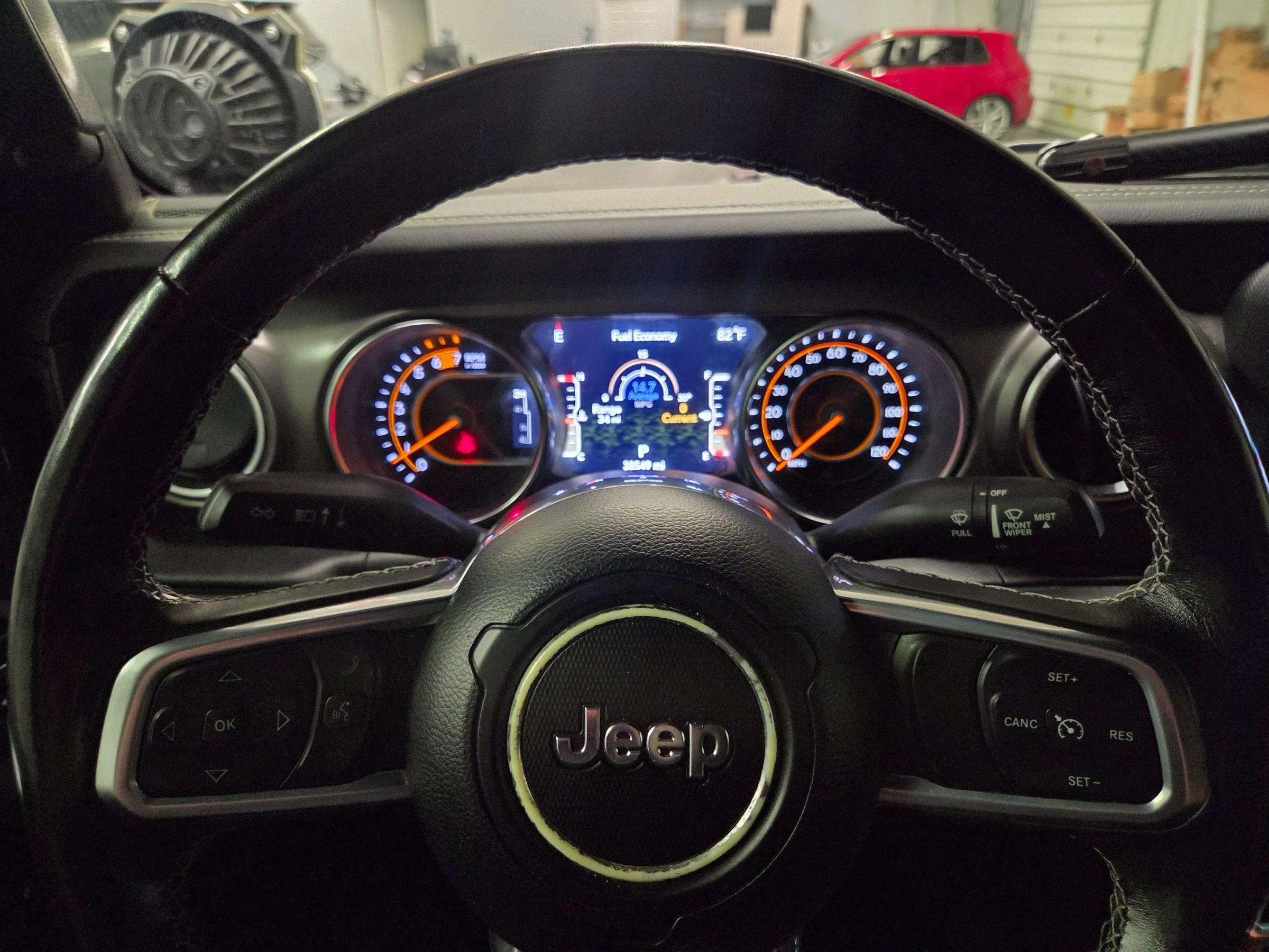 Used 2023 Jeep Wrangler Unlimited Rubicon w/ Xtreme 35 Tire Package AWD/4WD image 17