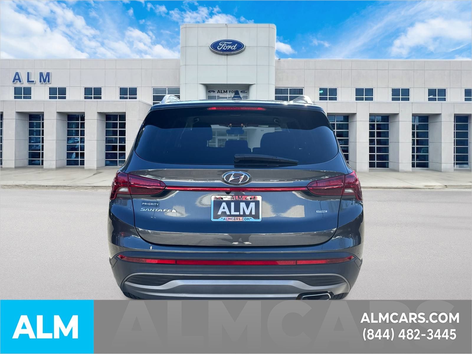 Used 2023 Hyundai Santa Fe SEL w/ Cargo Package image 7