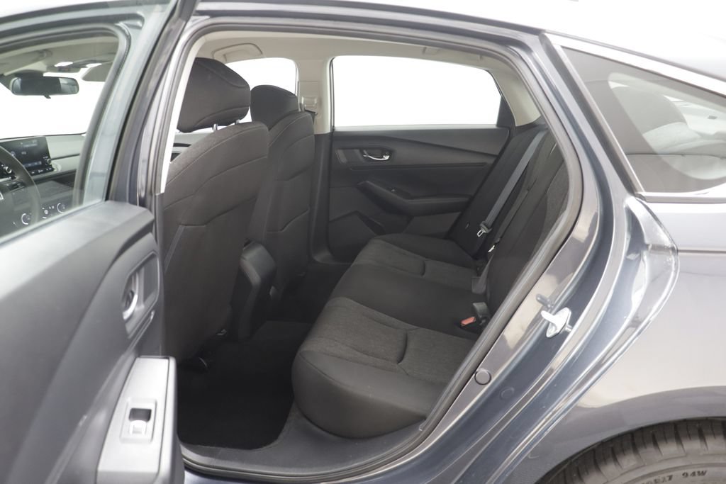 Used 2023 Honda Accord LX image 13