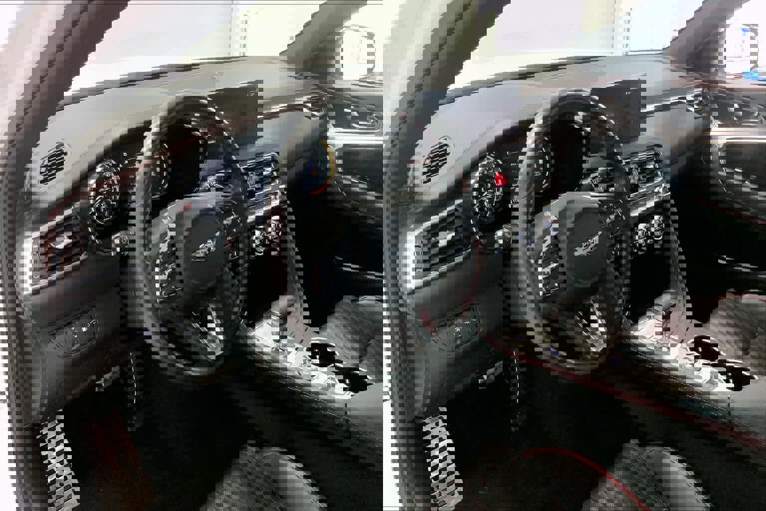 Used 2023 Genesis G70 2.0T w/ Sport Prestige Package image 2