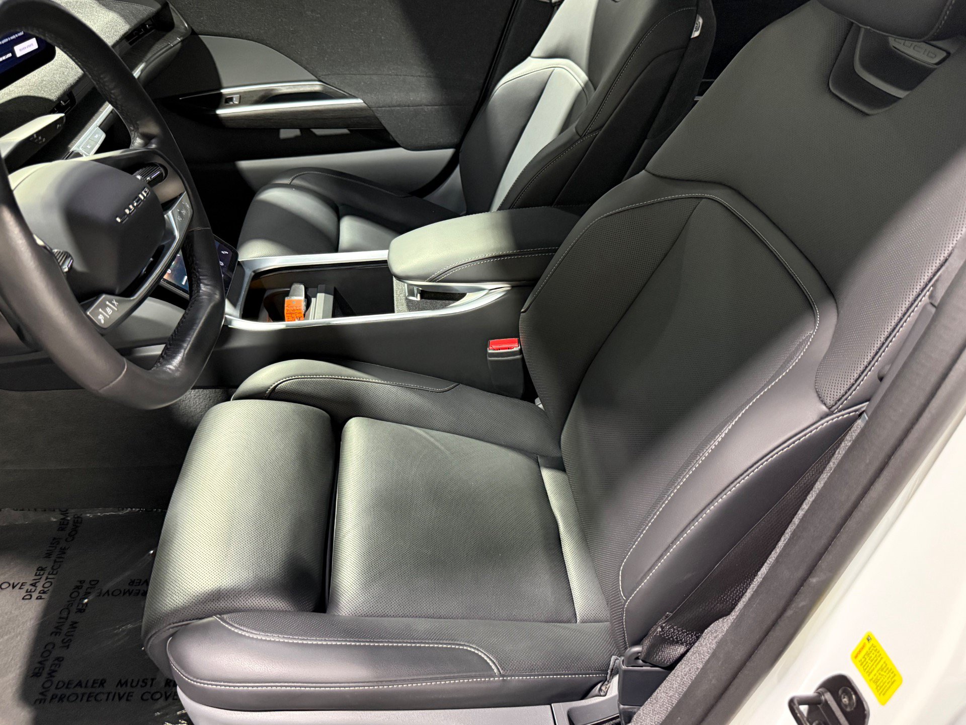 Used 2024 Lucid Air Touring AWD/4WD image 24