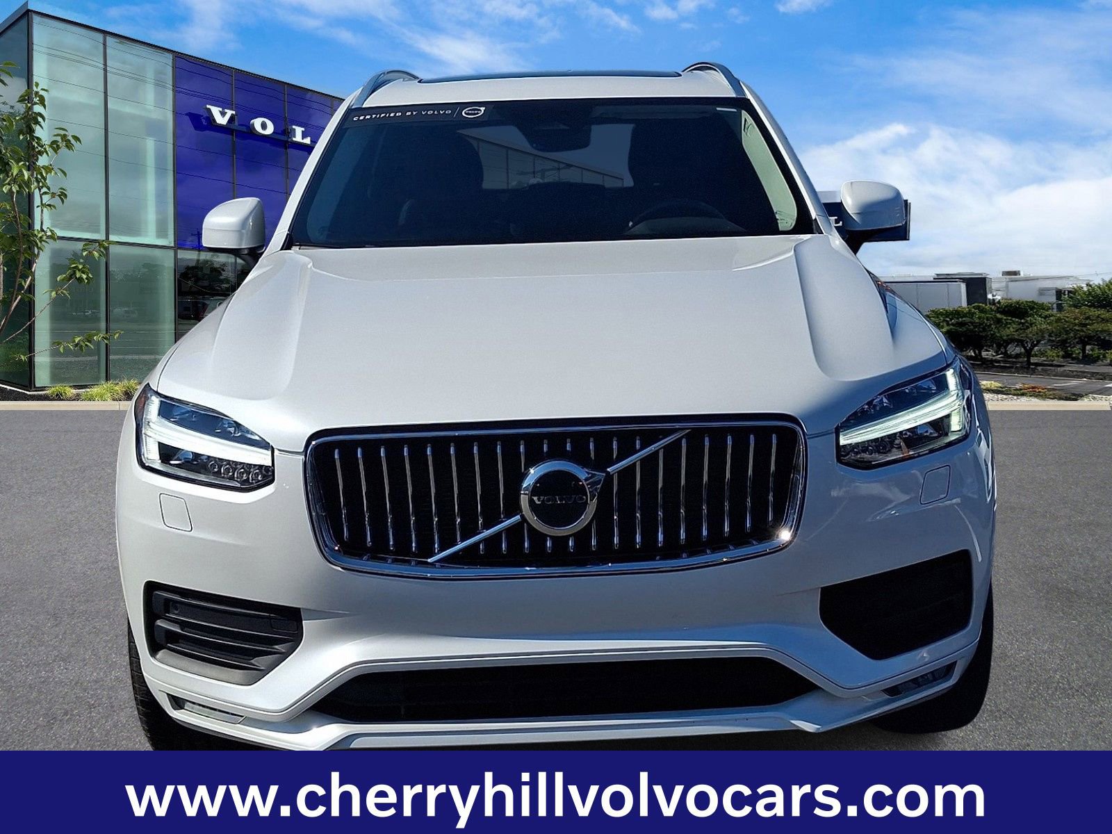 Certified 2023 Volvo XC90 B6 Core w/ Climate Package image 2