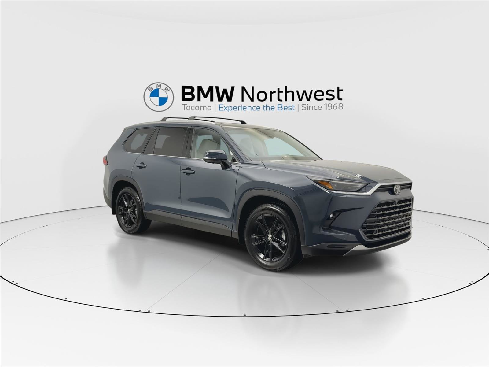 Used 2024 Toyota Grand Highlander Limited image 6