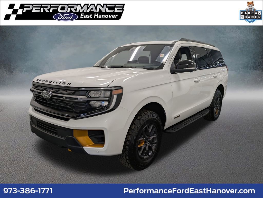 Certified 2025 Ford Expedition Tremor image 1