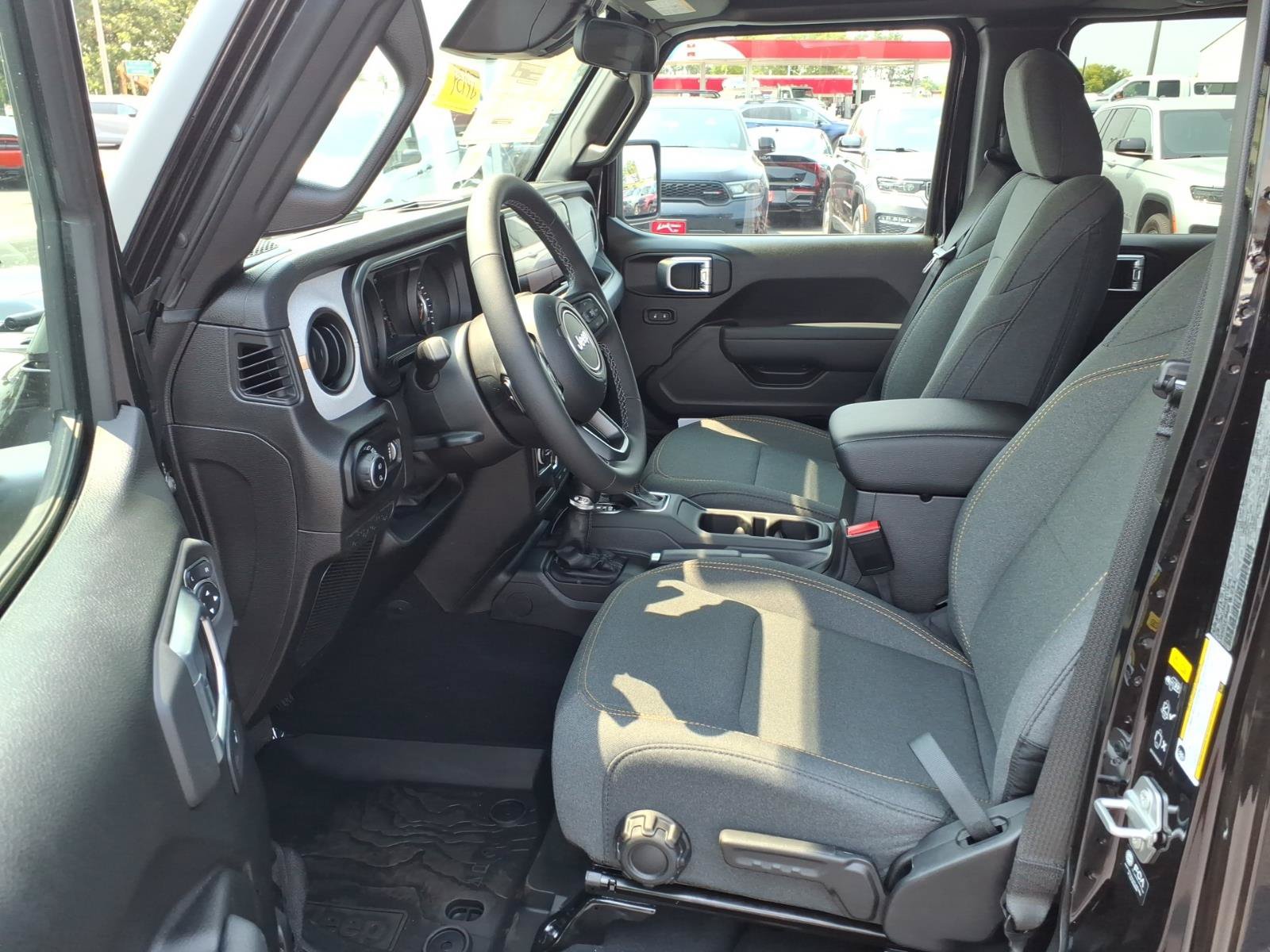 New 2026 Jeep Gladiator Sport AWD/4WD image 7