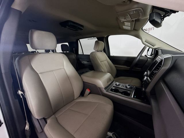Used 2019 Ford Expedition Max XLT AWD/4WD image 30
