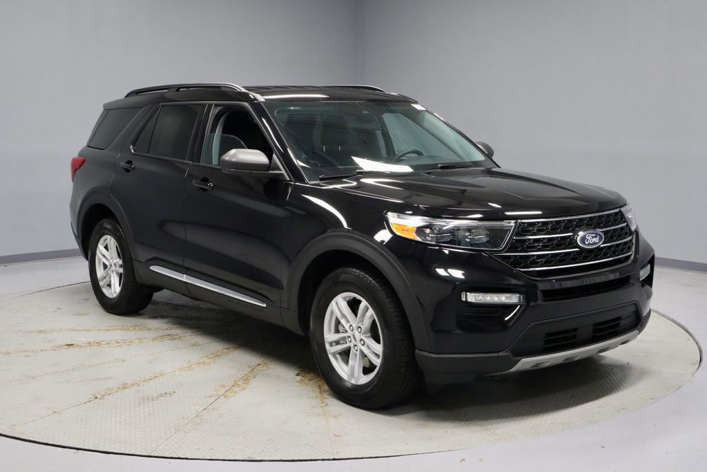 Certified 2023 Ford Explorer XLT w/ Equipment Group 202A
