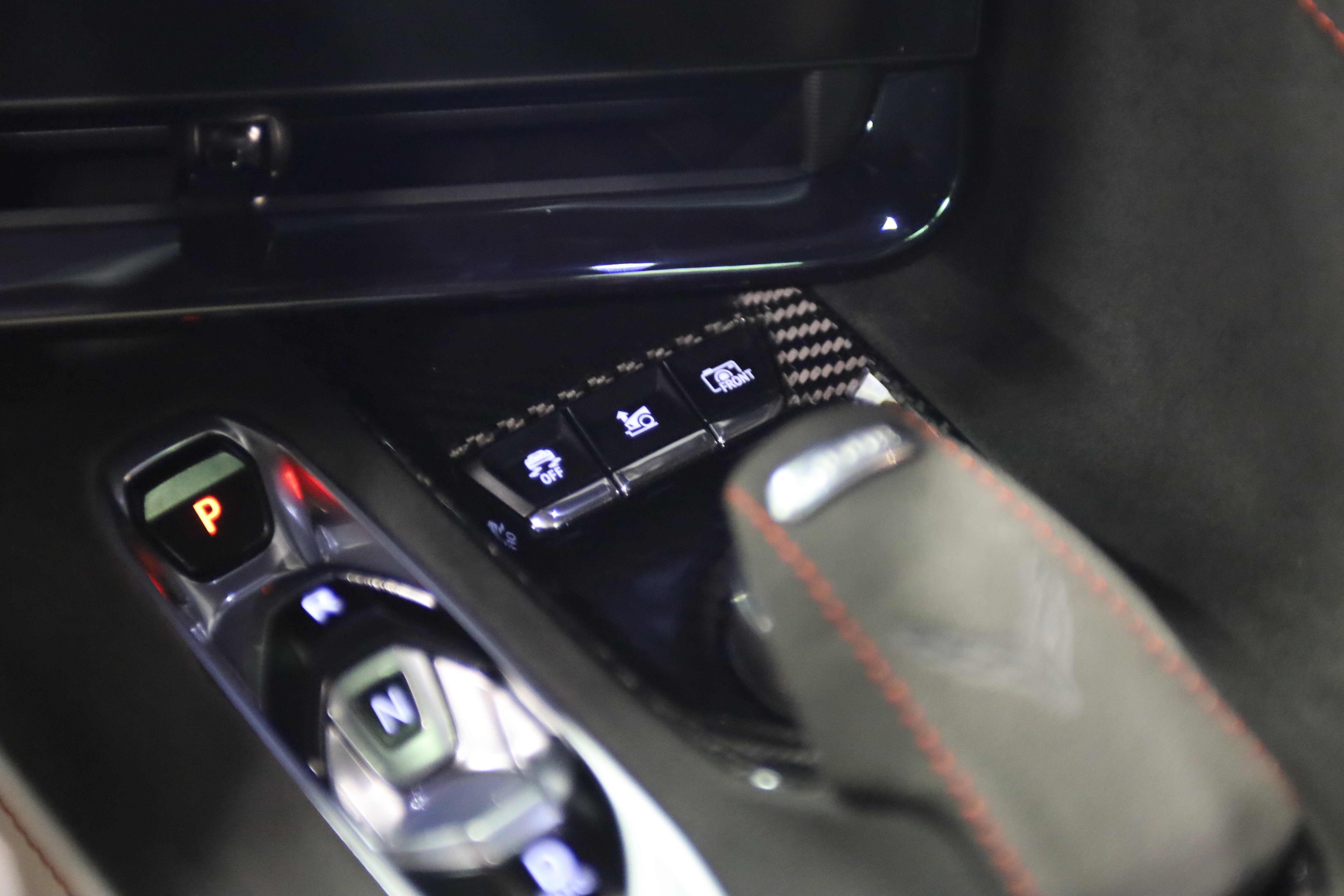 Used 2023 Chevrolet Corvette Stingray Premium Conv w/ Z51 Performance Package RWD image 35