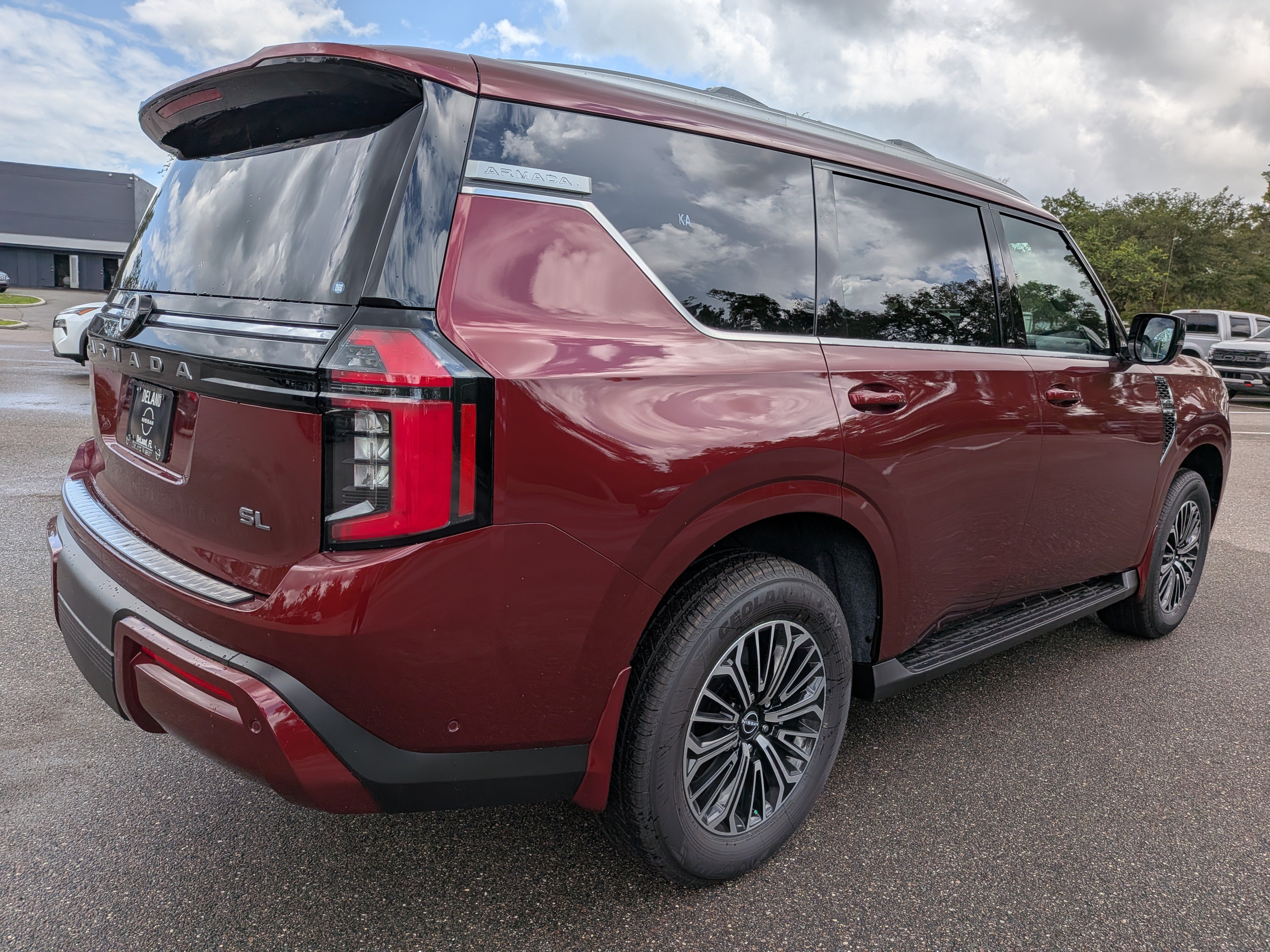 New 2026 Nissan Armada SL w/ Captain's Chari Seat Package RWD image 4