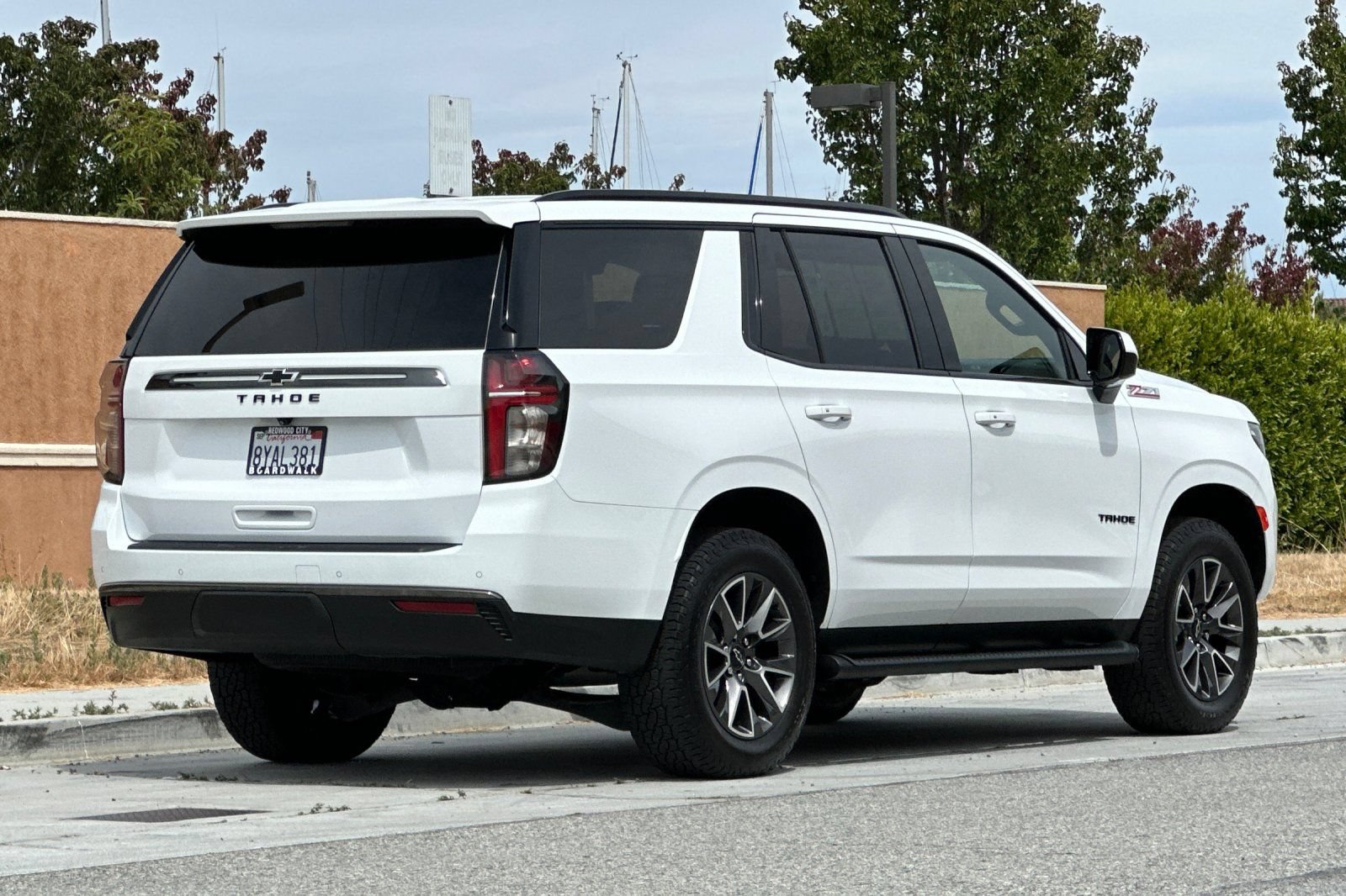 Used 2021 Chevrolet Tahoe Z71 AWD/4WD image 4