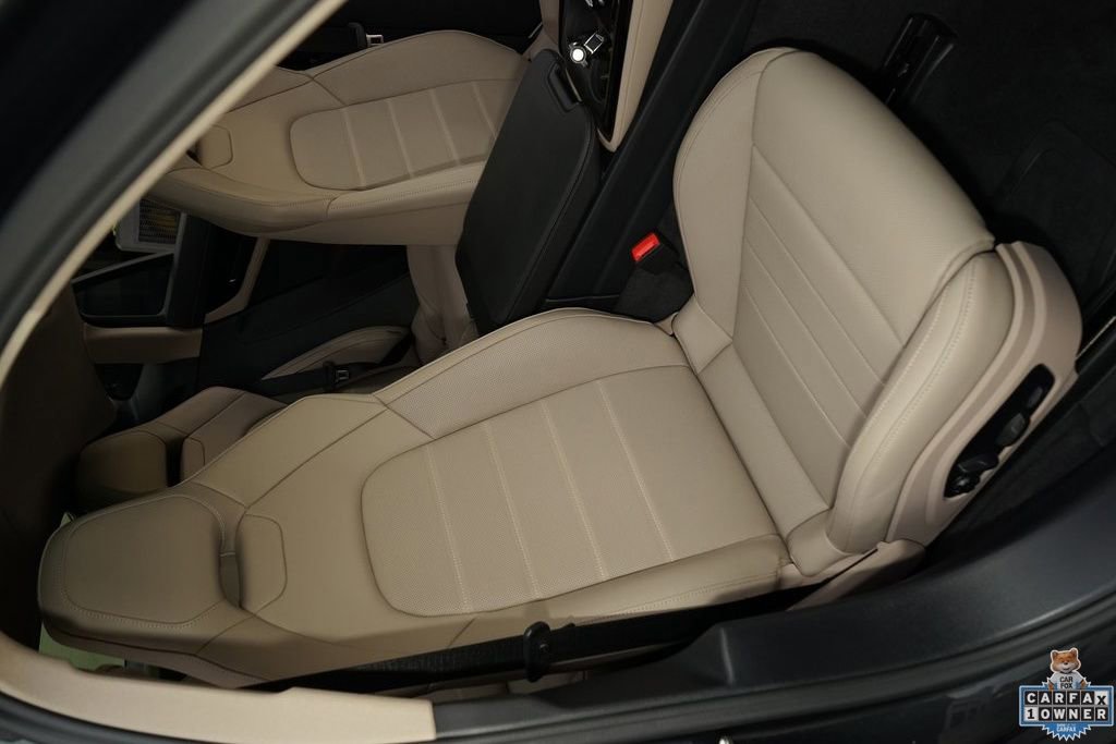 Used 2025 Porsche Panamera 4 image 10