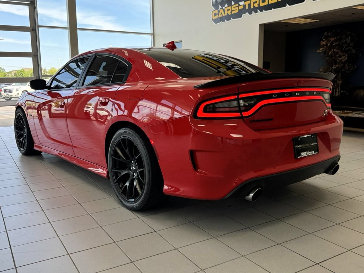 Used 2019 Dodge Charger Scat Pack w/ Dynamics Package RWD image 59