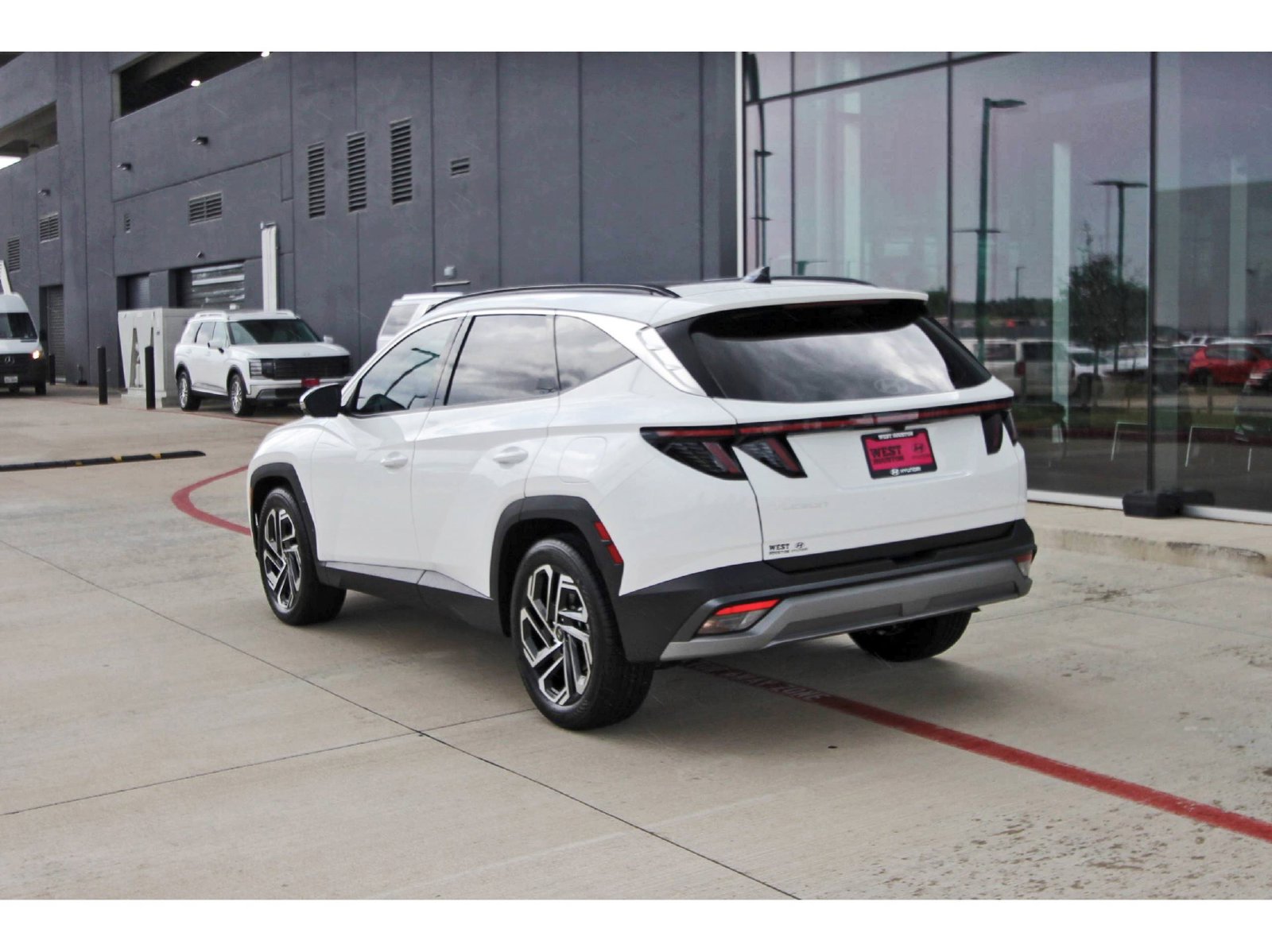 Certified 2026 Hyundai Tucson Limited FWD image 7