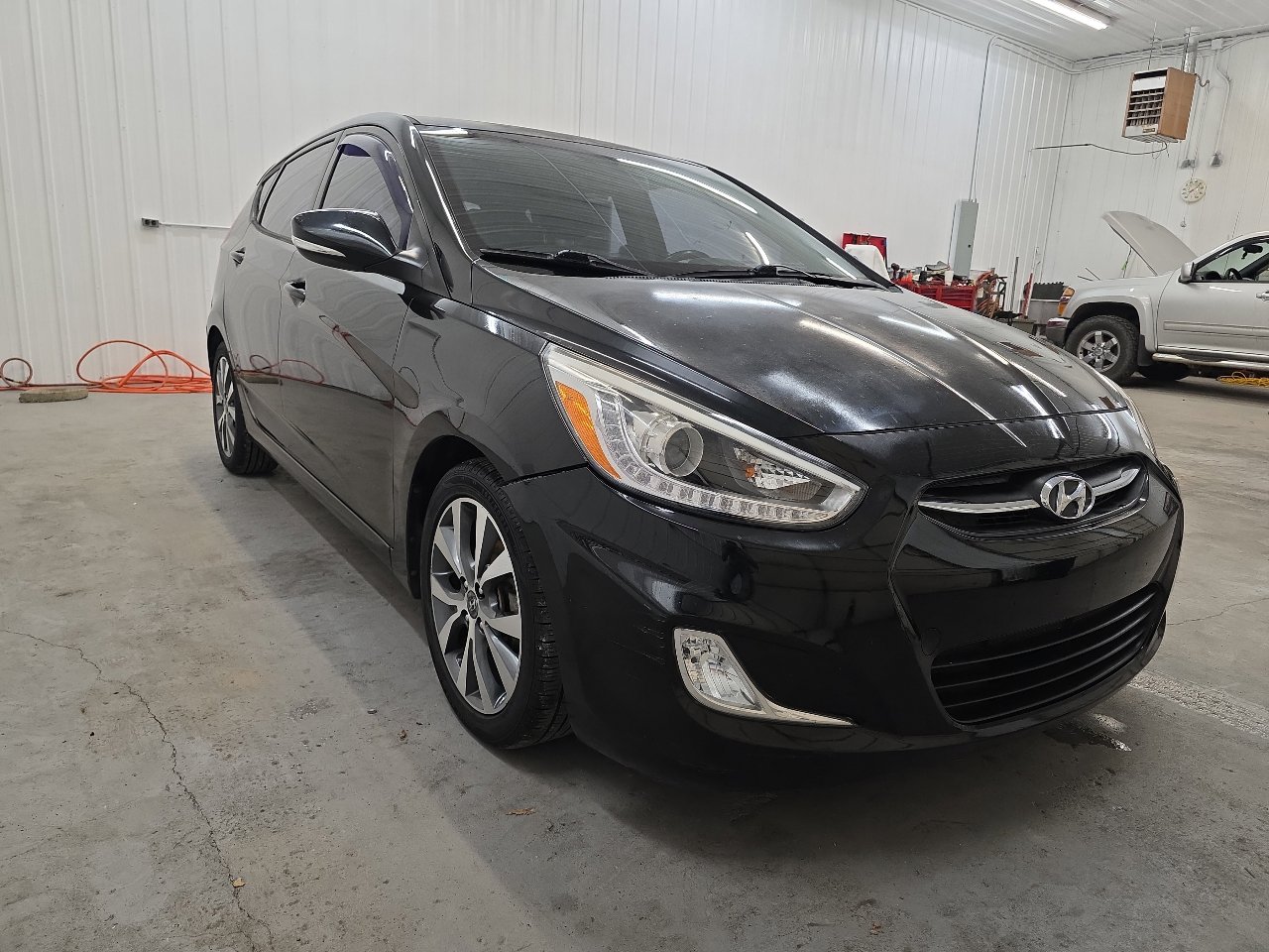 Used 2015 Hyundai Accent Sport image 17