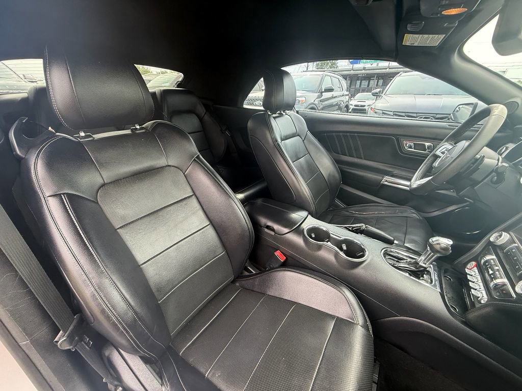 Used 2016 Ford Mustang Premium RWD image 20
