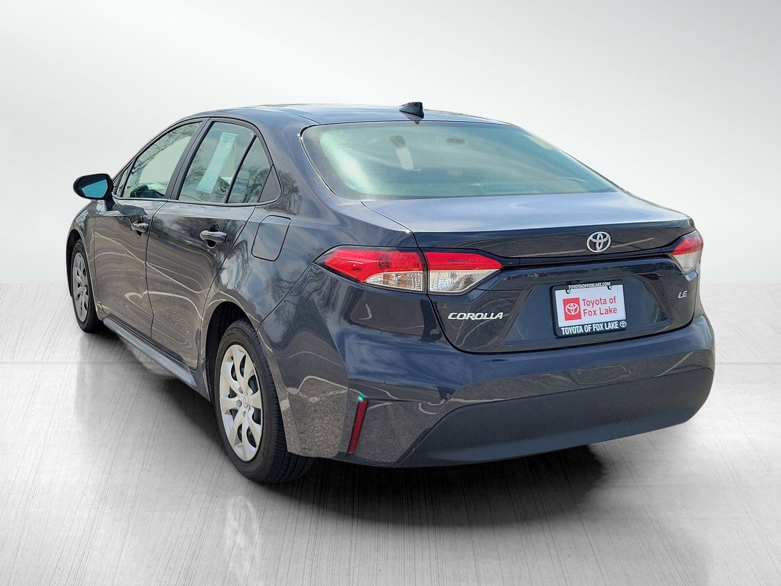 Used 2024 Toyota Corolla LE FWD image 3