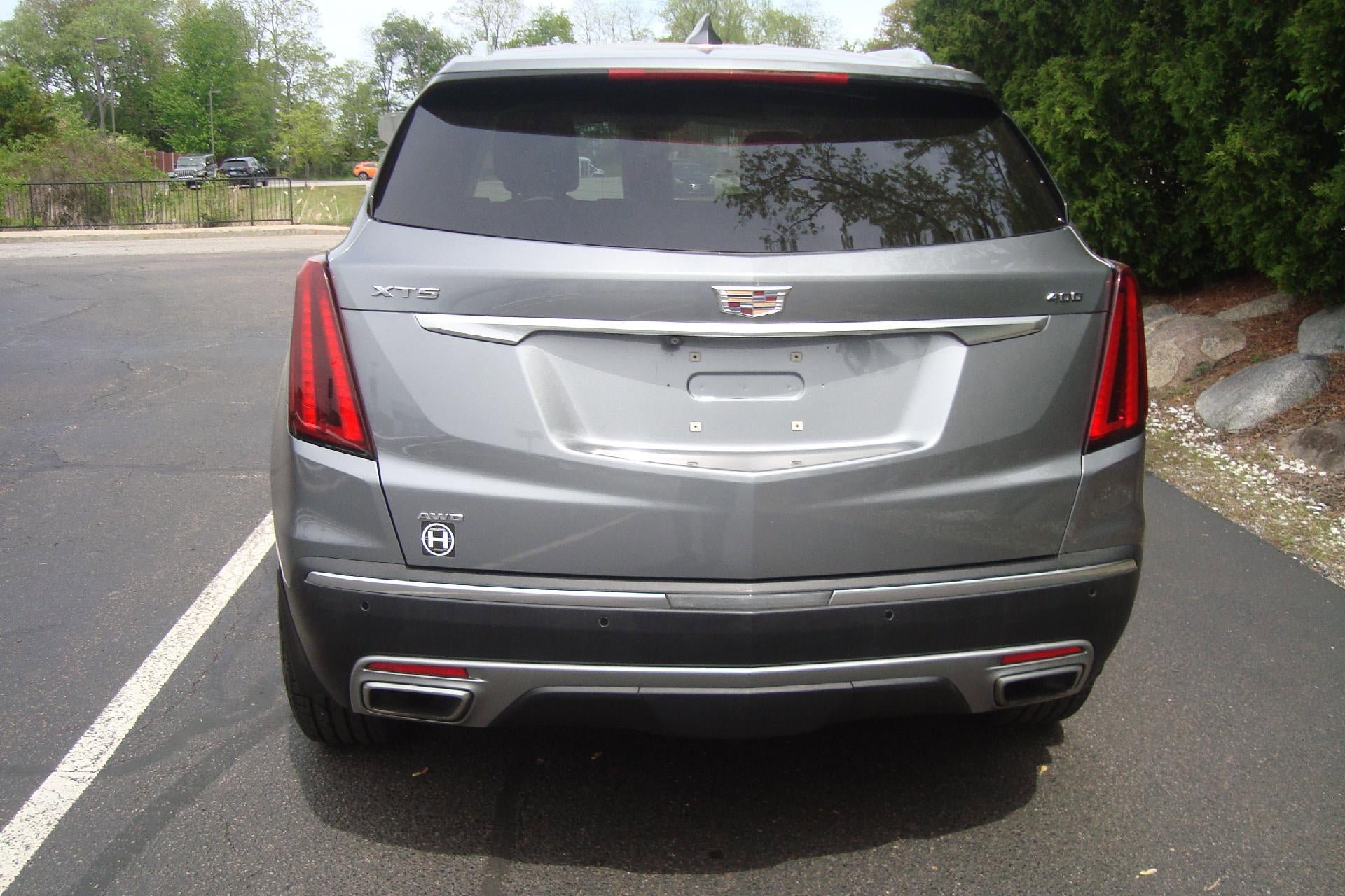 Used 2021 Cadillac XT5 Premium Luxury AWD/4WD image 5