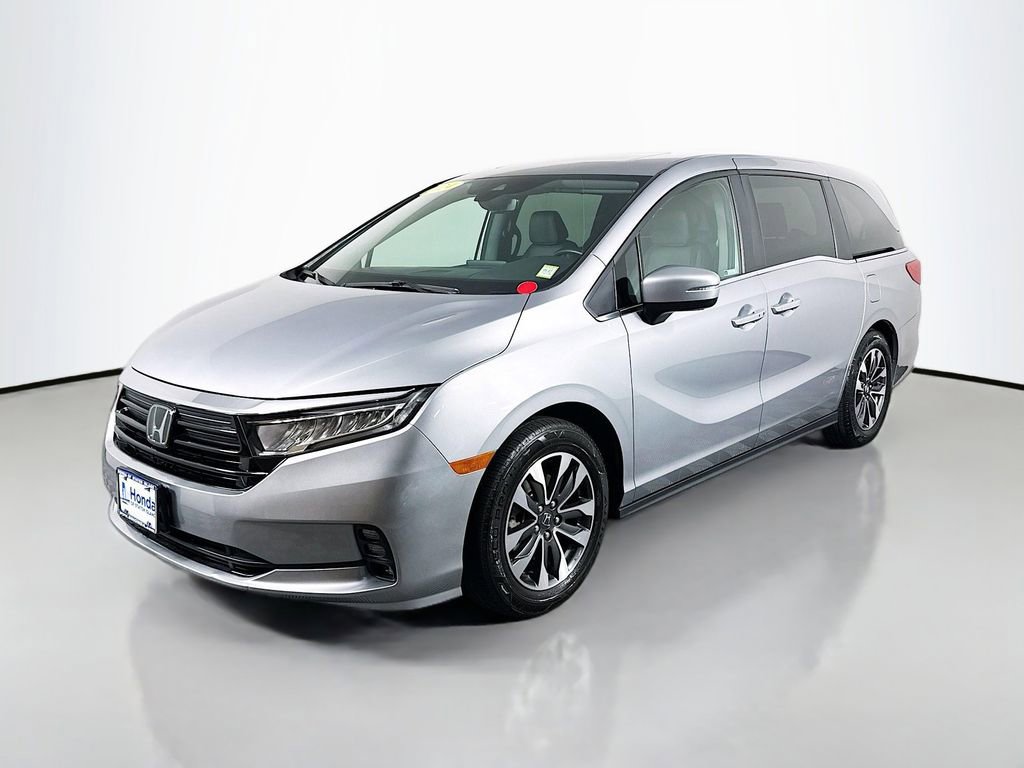 Certified 2024 Honda Odyssey EX-L image 3