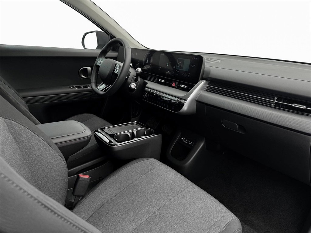 New 2025 Hyundai Ioniq 5 SE image 13