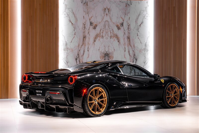 Used 2020 Ferrari 488 Pista Coupe RWD image 3