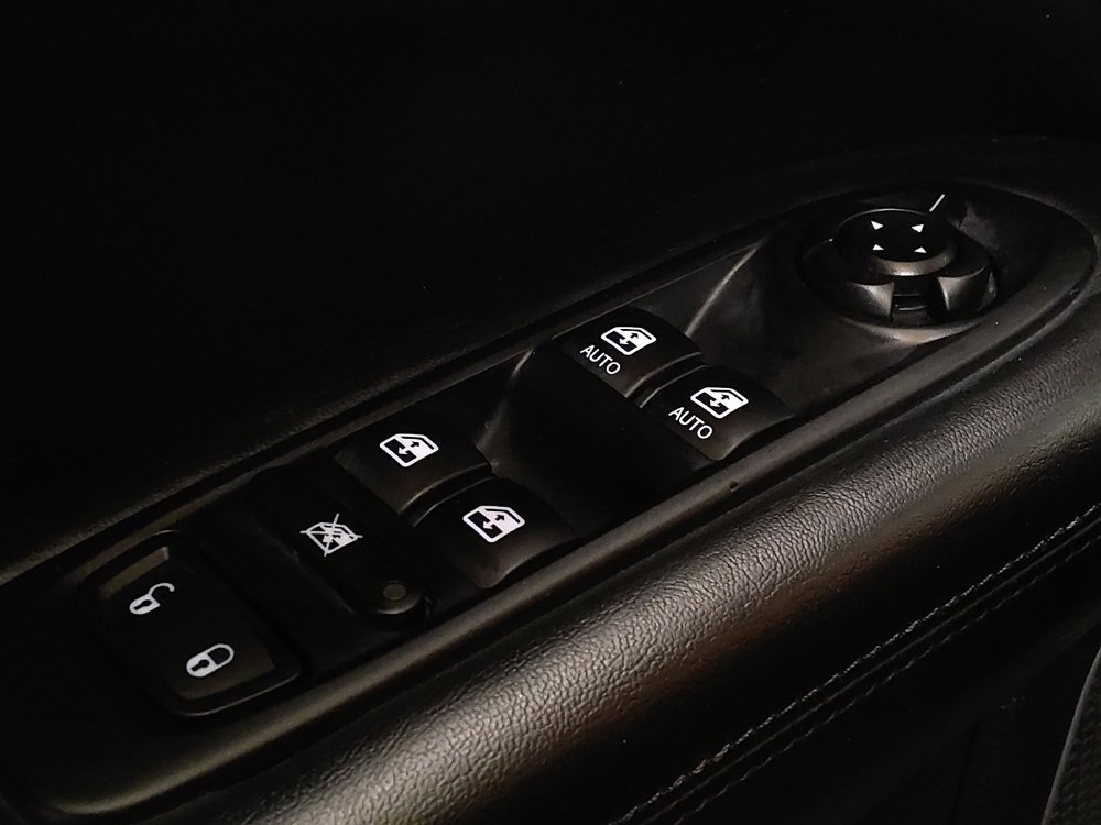 Used 2021 Jeep Compass Latitude image 27