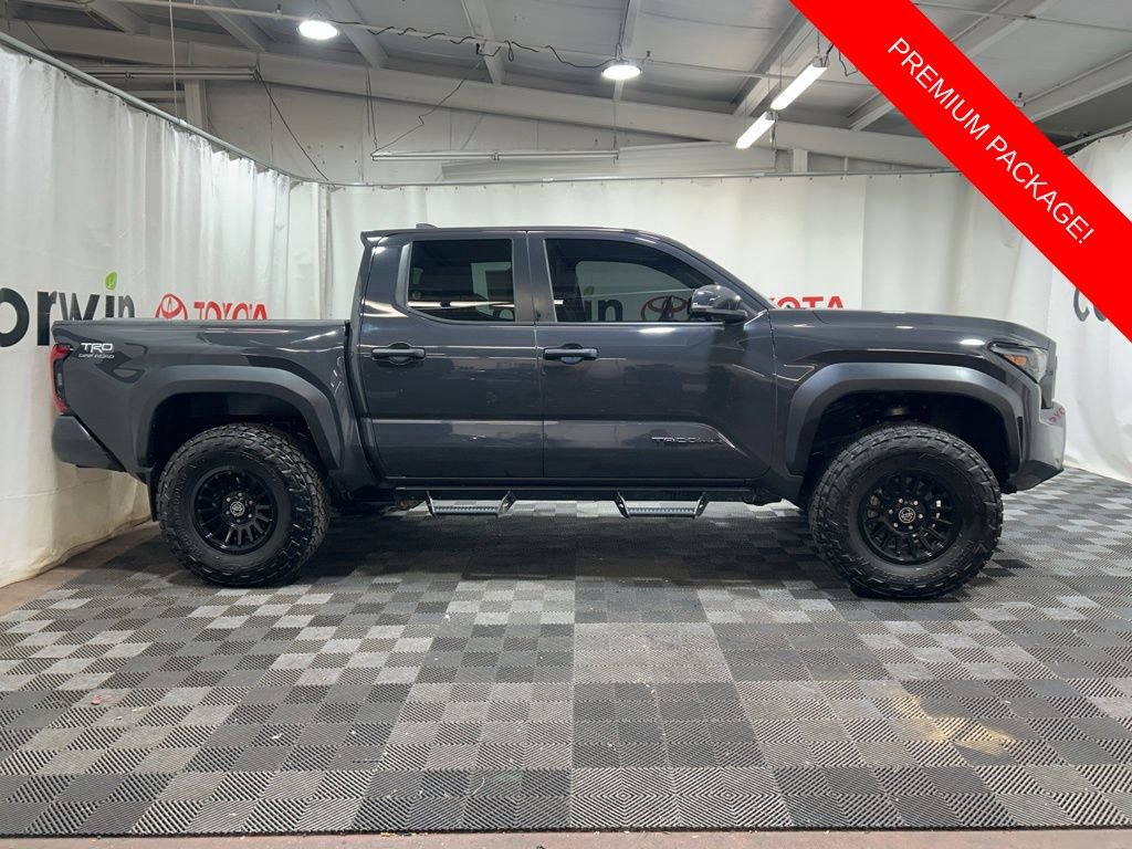 Used 2024 Toyota Tacoma TRD Off-Road w/ TRD Off Road Premium Package AWD/4WD image 8