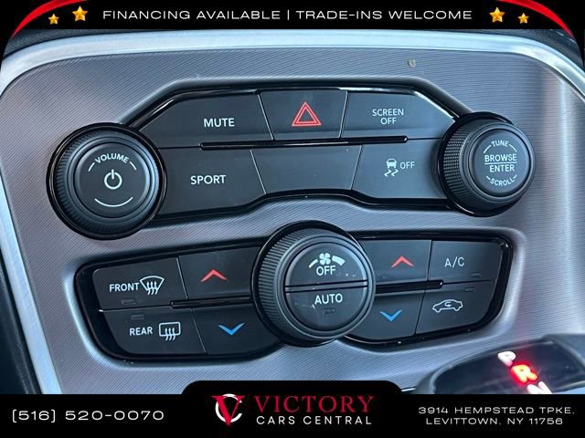 Used 2021 Dodge Challenger SXT w/ Blacktop Package image 29