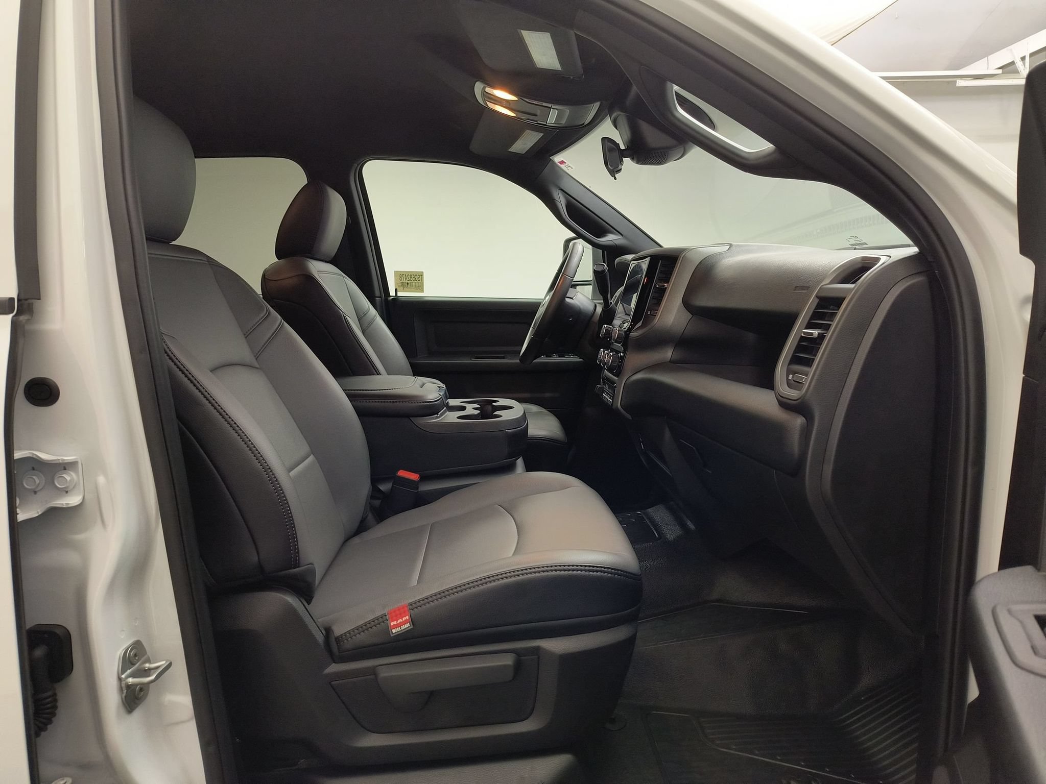 Used 2025 RAM 5500 Tradesman AWD/4WD image 21