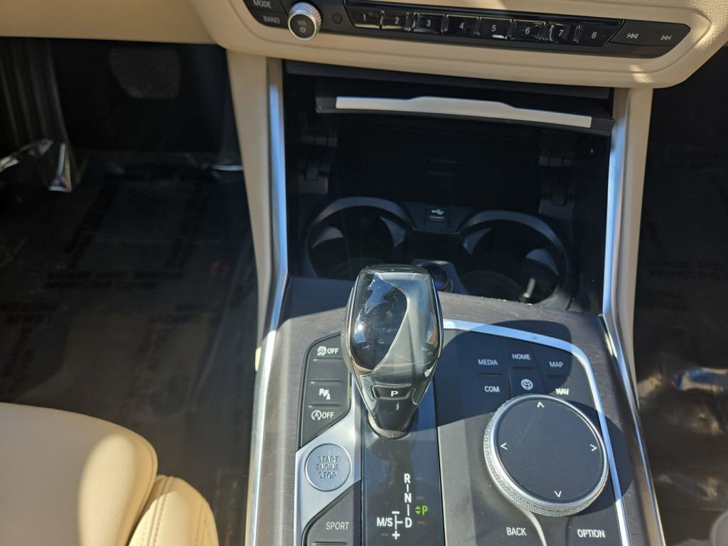 Used 2021 BMW 330i xDrive 330i xDrive w/ Convenience Package image 11