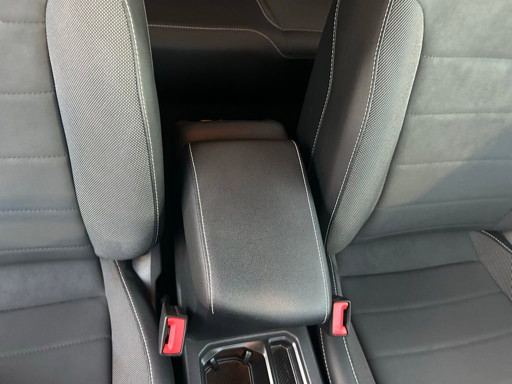 Used 2022 Volkswagen Taos SE w/ Driver Assistance Package image 36