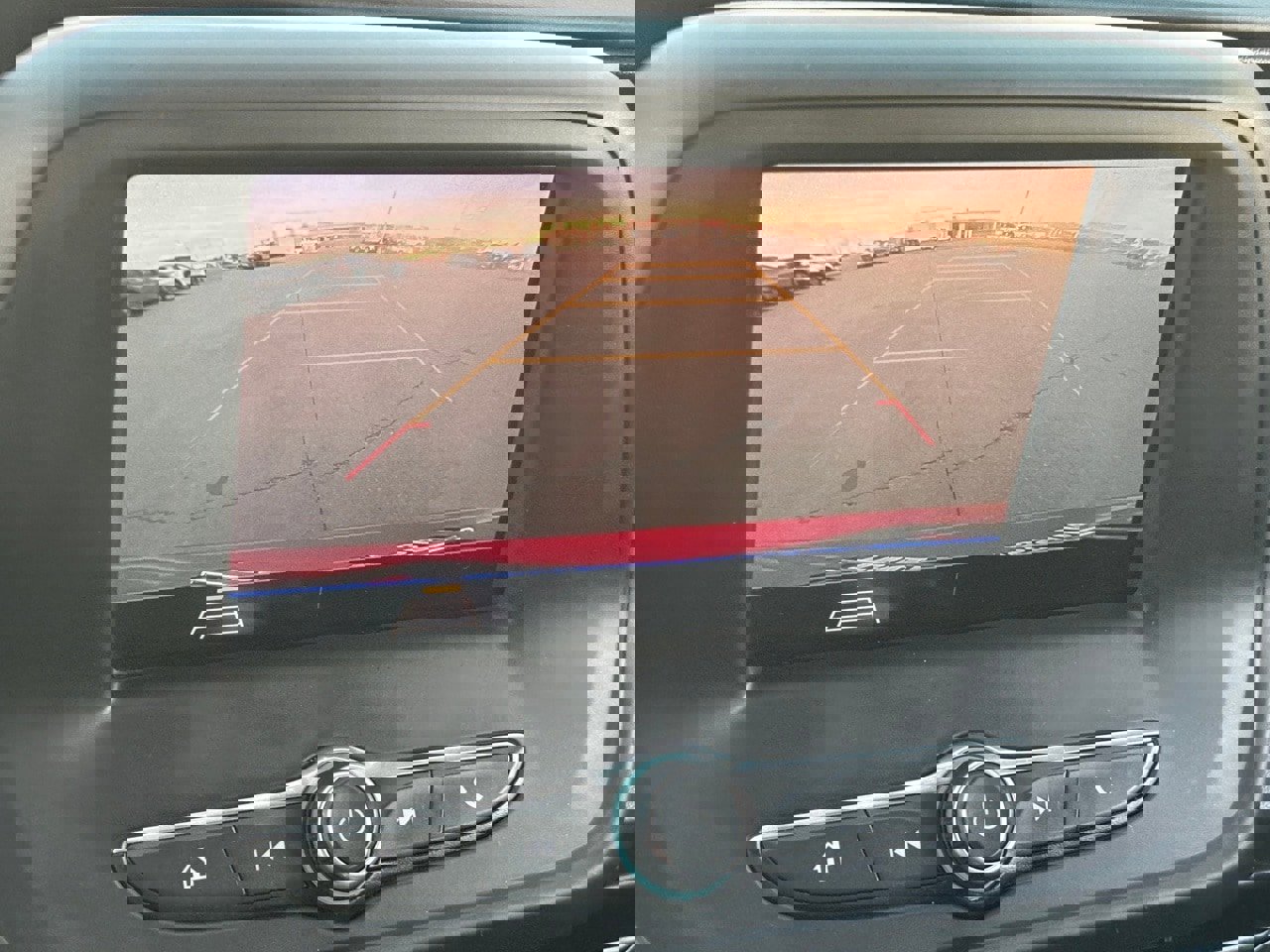 Used 2020 Chevrolet Camaro LT image 21