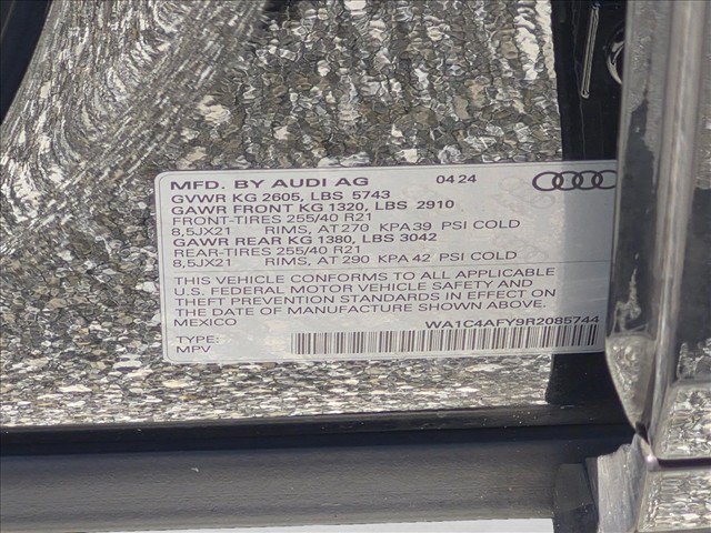 Used 2024 Audi SQ5 Prestige AWD/4WD image 22