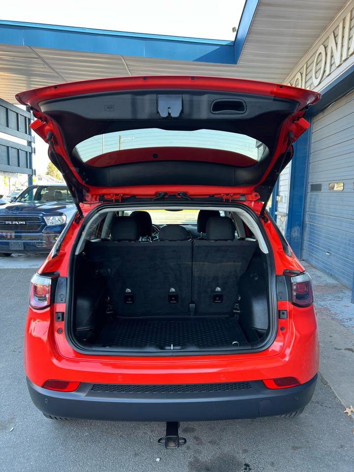 Used 2018 Jeep Compass Sport w/ Tech Group image 6