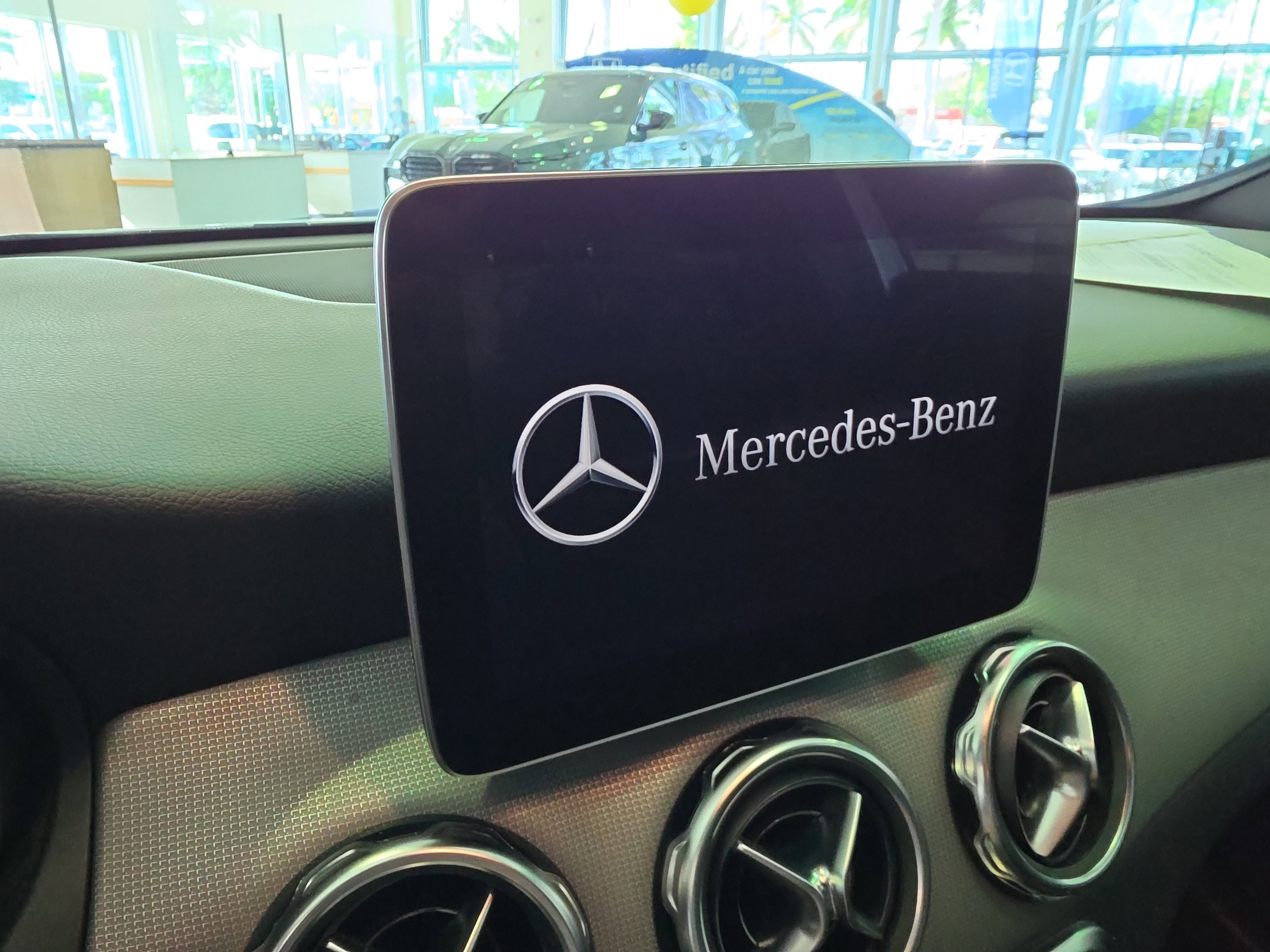 Used 2020 Mercedes-Benz GLA 250 4MATIC image 22