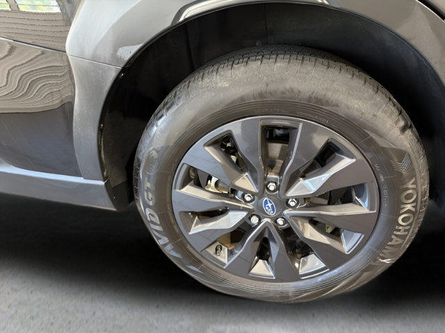 Certified 2025 Subaru Outback Onyx Edition AWD/4WD image 39
