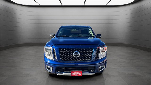Used 2019 Nissan Titan PRO-4X image 6