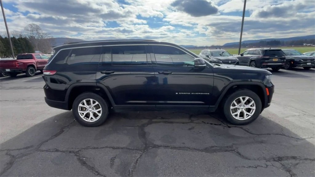 Used 2021 Jeep Grand Cherokee L Limited image 9