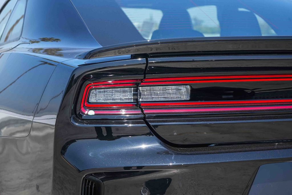 New 2026 Dodge Charger Scat Pack w/ Blacktop Package AWD/4WD image 10