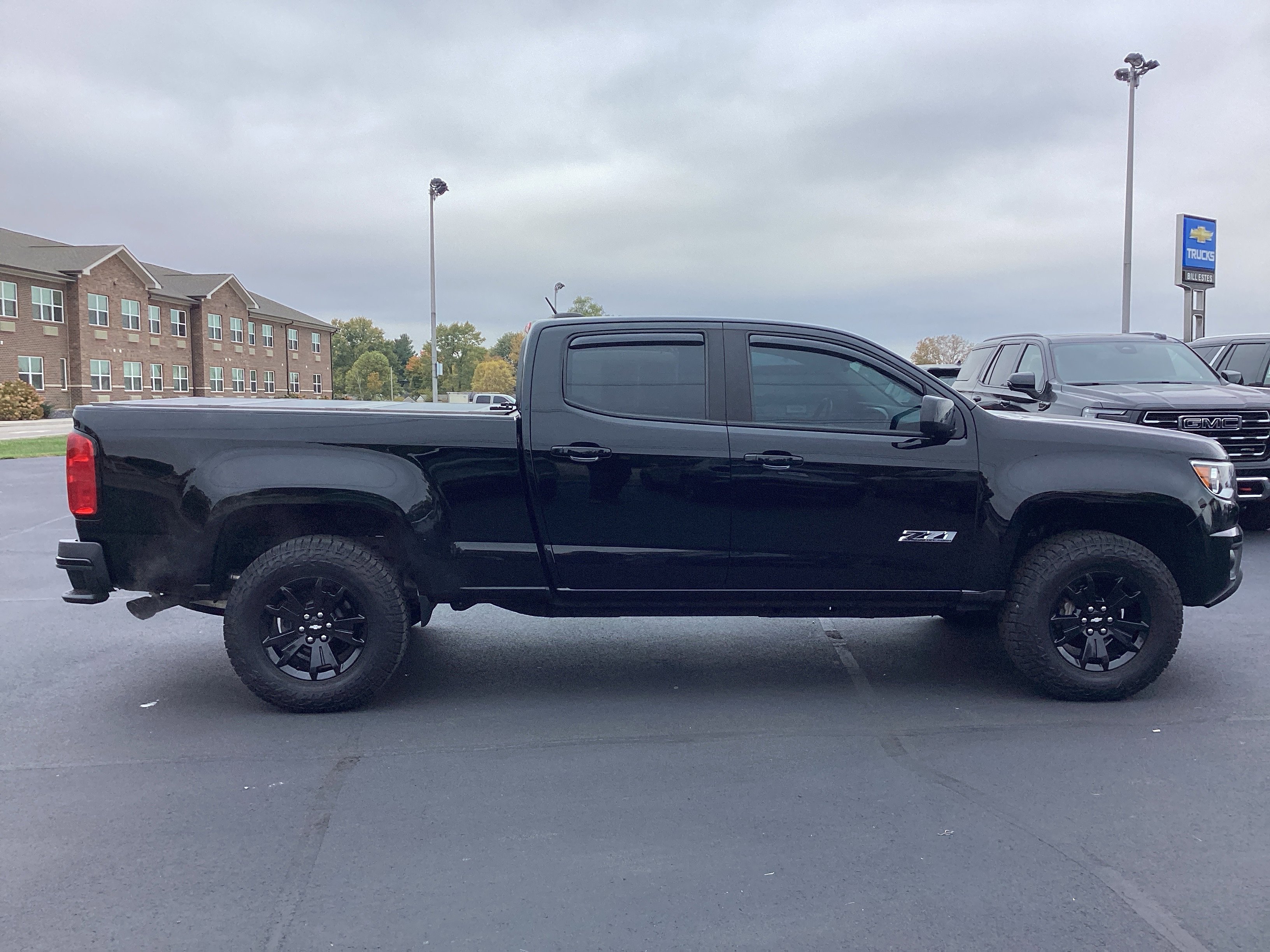 Used 2020 Chevrolet Colorado Z71 w/ Z71 Midnight Edition image 7