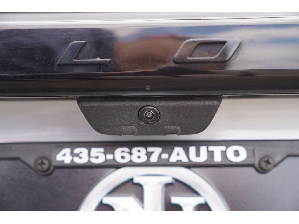 Used 2025 Ford Explorer Platinum w/ LUX Leather Package AWD/4WD image 11