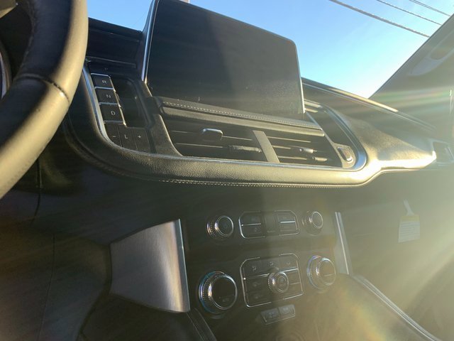 Used 2022 GMC Yukon XL SLE w/ Max Trailering Package image 8