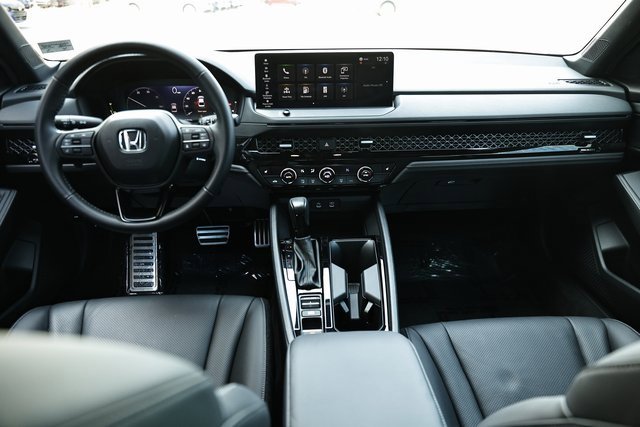 Used 2024 Honda Accord Sport image 26