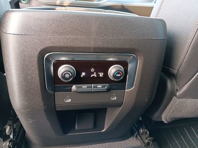 Used 2022 Chevrolet Tahoe Z71 image 22