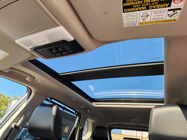 Certified 2023 Nissan Rogue SL w/ SL Premium Package AWD/4WD image 16