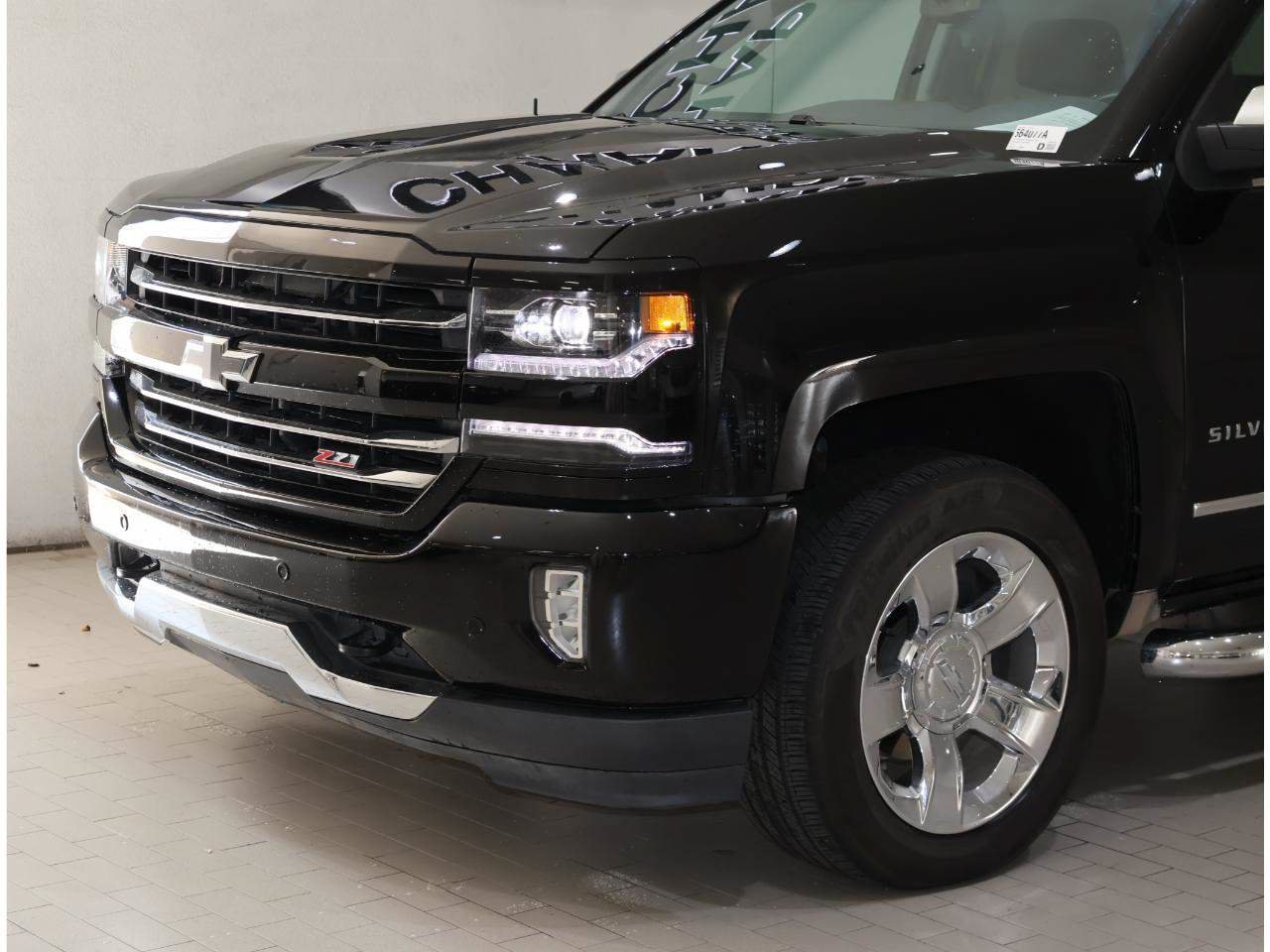 Used 2018 Chevrolet Silverado 1500 LTZ Z71 w/ LTZ Plus Package AWD/4WD image 2
