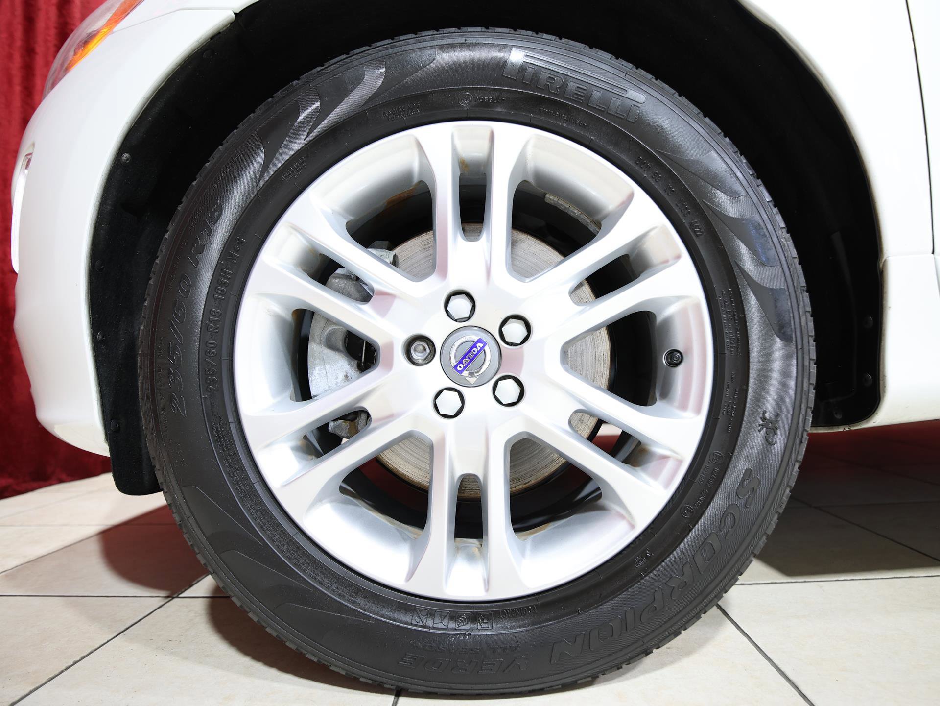 Used 2016 Volvo XC60 T5 Premier image 7