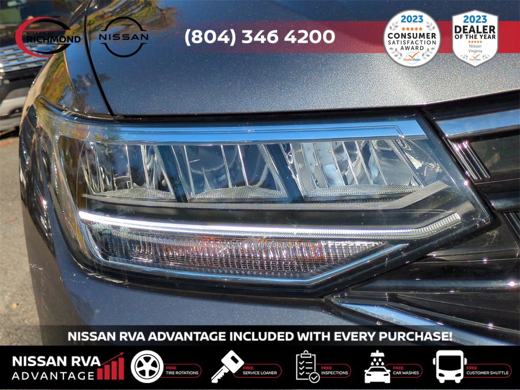 Used 2024 Volkswagen Tiguan SE R-Line image 11