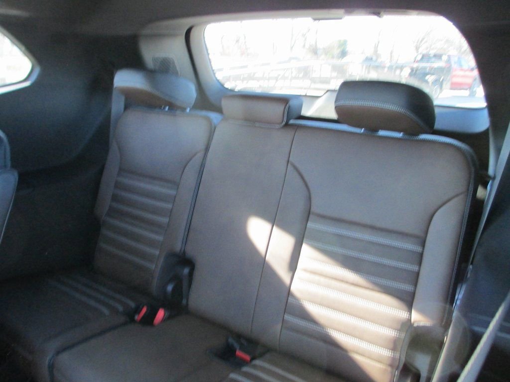 New 2026 GMC Acadia Denali Ultimate image 16