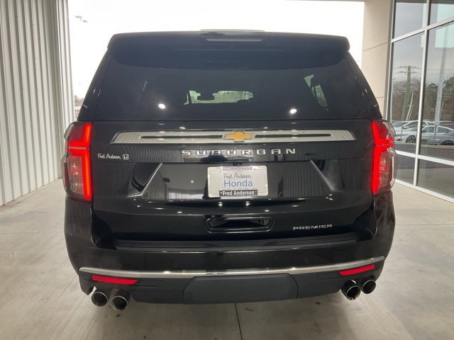 Used 2024 Chevrolet Suburban Premier image 21