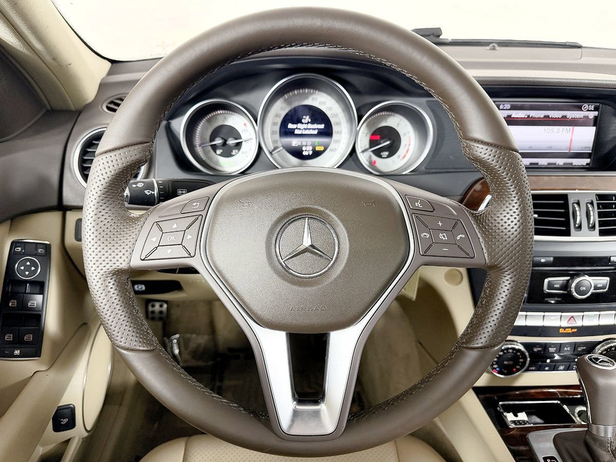 Used 2014 Mercedes-Benz C 300 4MATIC Sedan image 45